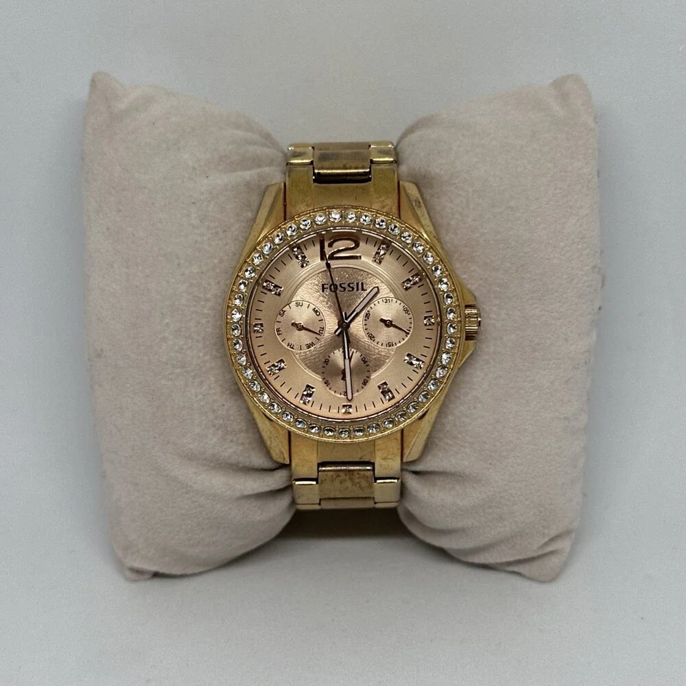 Fossil Riley ES2811 Women's Gold Stainless Steel Analog Dial Quartz Watch HME520